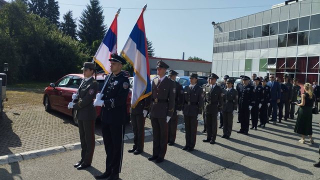 REL: Çfarë duhet ditur për paradën e kadetëve ushtarakë serbë në Bosnje e Hercegovinë?