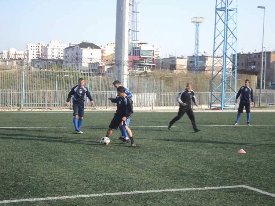 Teuta dhe Tirana, barazojnë në ndeshjet respektive