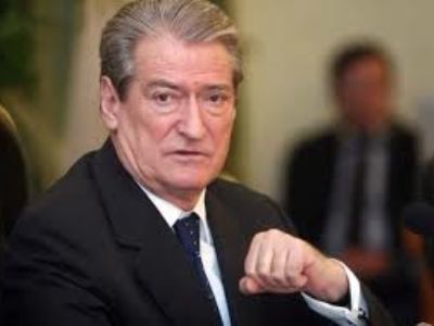 Berisha: Ligji për shtetësinë hyn në fuqi pas zgjedhjeve 2013