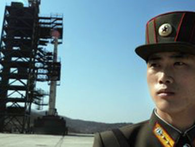 Korea e Veriut lëshon raketën me rreze të gjatë