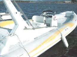 Kapet shqiptari nga Berati me 400 kg drogë në skafin 8m të gjatë