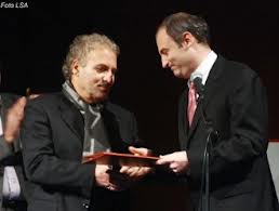 Visar Zhiti vlerësohet me çmimin e madh të Letërsisë për 2011