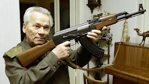 Mihail Kalashnikov, shtrohet në spital