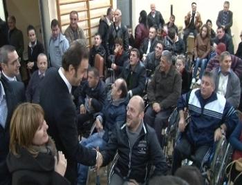 PS, pako me ndihma për tetraplegjikët