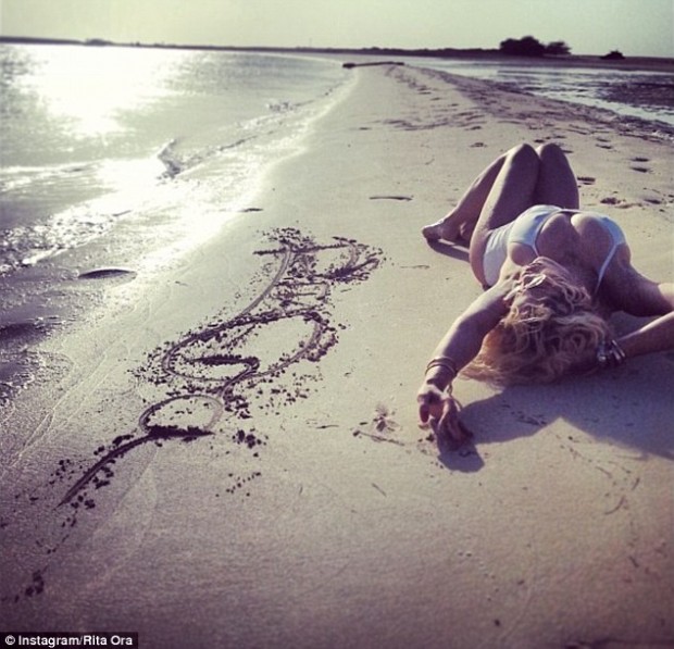 Rita Ora, pushime “të çmendura” në Dubai