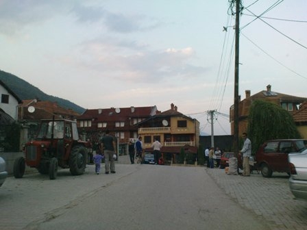 Vidhen 6.000 euro në një shtëpi në fshatin Sllatinë