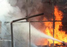 Dogji shtëpinë e gjyshërve, gjykata e Korçës lë në burg 22-vjeçarin