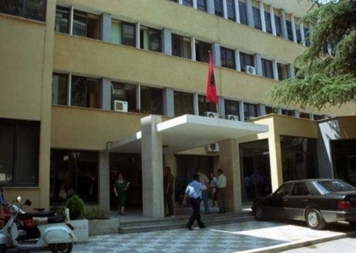 Kërkohej nga drejtësia italiane, ekstradohet trafikanti shqiptar