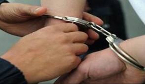 Tentoi të vrasë kunatin, pranga 36-vjeçarit