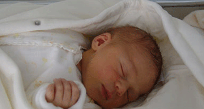 Durrës, braktisi foshnjën e porsalindur, ndalohet 25 vjeçarja
