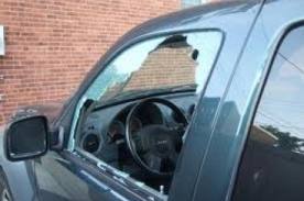 Durrës, prangosen grabitësit e makinave luksoze