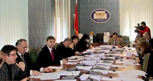 Komisioni i Ligjeve, ndarja e mandateve sipas vitit 2009