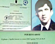 Mjeku i dënuar me një vit burg vazhdon punën në spital