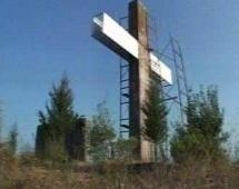 Eksploziv kryqit ortodoks në kodrat e Elbasanit