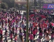 “One Billion Rising”, mijëra gra kërcejnë kundër dhunës