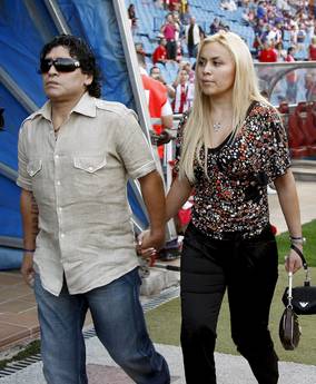 Maradona bëhet me djalë, lind Diego Fernando