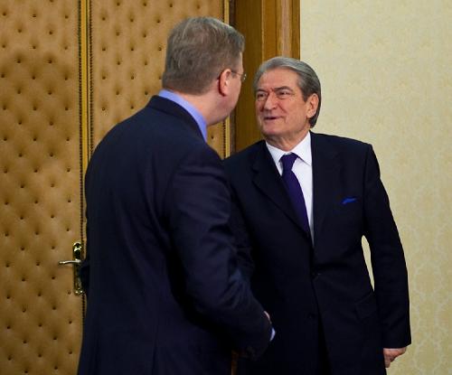 Berisha, Fyle-s: Zgjedhje sipas standarteve të OSBE dhe KiE