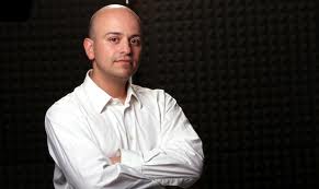 Ervjon Cara: Babai im dhe “Misionarët e Paqes” marrin lekë nga familjet në gjak