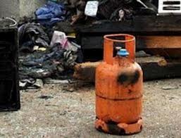 Shpërthen bombola e gazit në banesë, vetëm dëme materiale