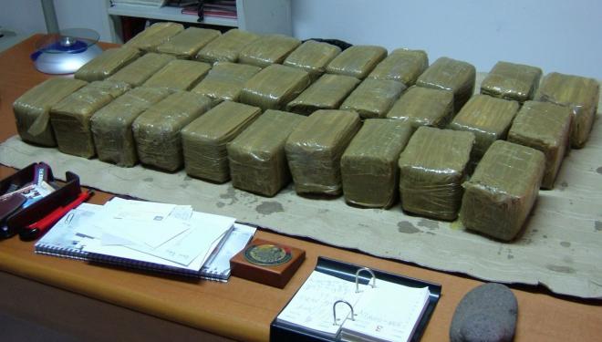 Durrës, sekuestrohen 23 kg drogë në port