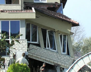 Shembja e shtëpive, Berisha: Të strehohen familjet