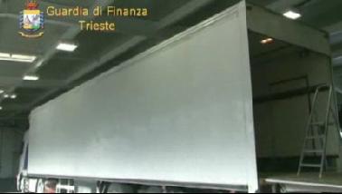 457 kg marijuanë zbulohen në Trieste në një kamion të nisur nga Durrësi (FOTO)