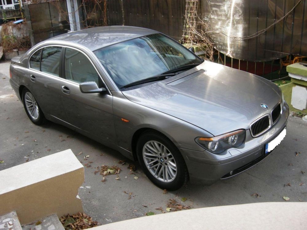 Durrës, BMW e vjedhur dyshohet të jetë përdorur nga atentatorët e Lamajt