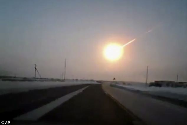 Ja si goditet Rusia nga shiu i meteorëve (FOTO)