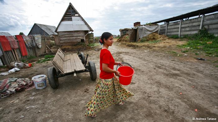 Lufta kundër urrejtjes ndaj romëve në një fshat të Rumanisë
