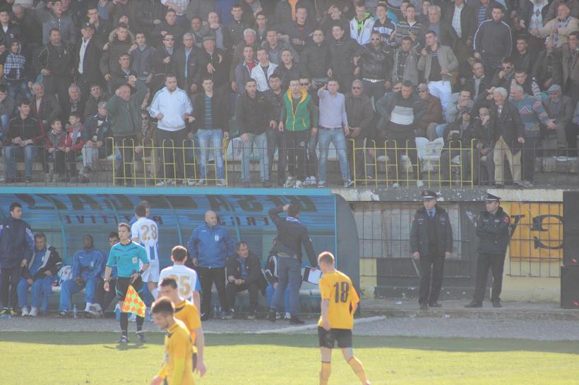 VOA: Policia, e shpejtë në Kavajë, ndryshe nga raste të tjera