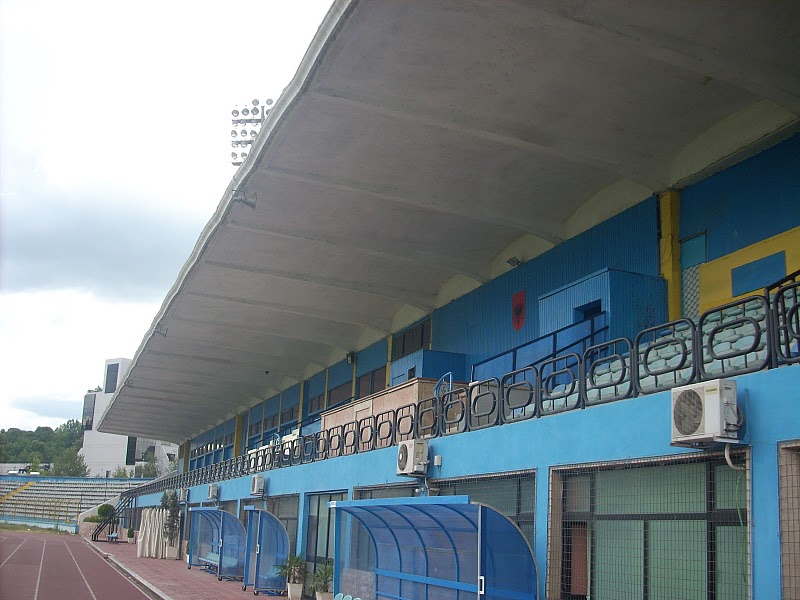 KF Tirana reagon me indinjatë për incidentin e Kavajës