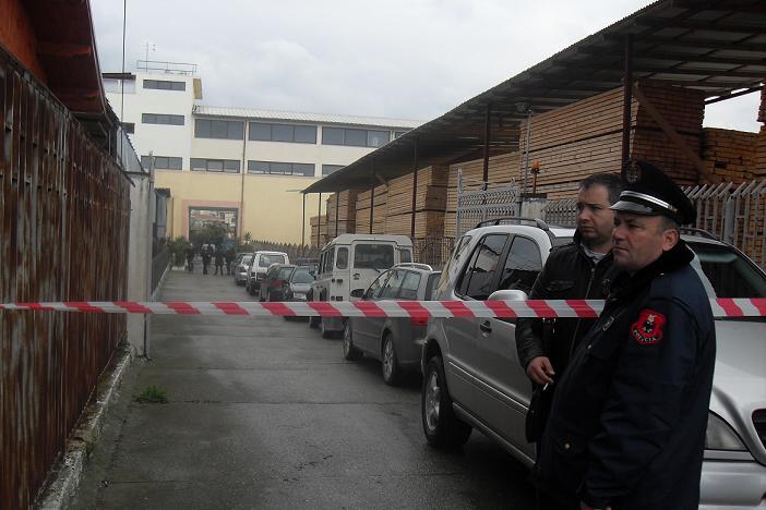 Eksploziv në automjetin e Vilson Tragës, dyshohet hakmarrje