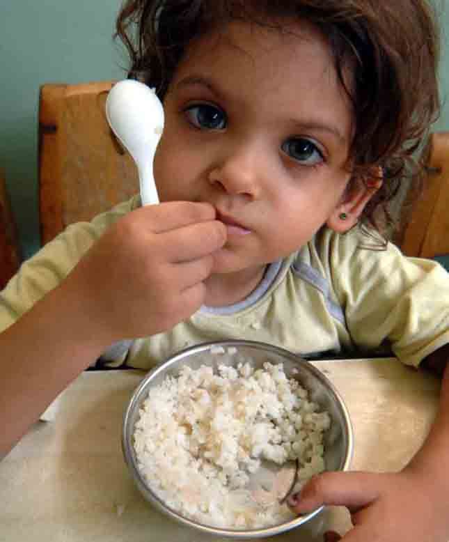 Shqiptarët e varfër, të kequshqyer