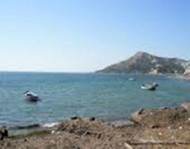 Gjendet një kufomë e seksit mashkull në Plazhin e Gjeneralit