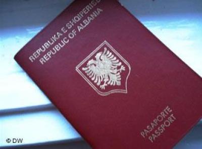 Nga 1 korriku, qeveria shpërndan shtetësi shqiptare