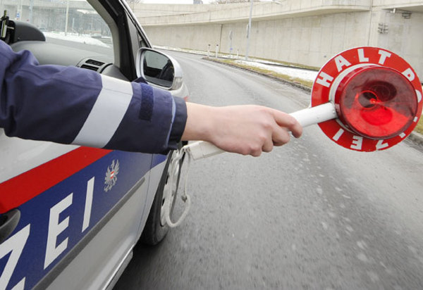 Austri, kapen në autostradë 4 shqiptarë të trafikuar