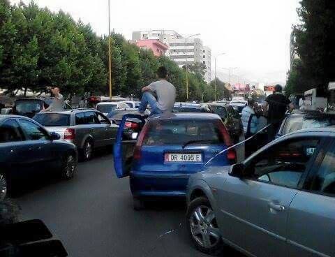 Pas sulltanit vjen Erdogani i Turqisë me “taborrë”