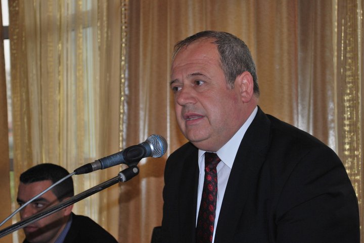 U kallëzua para kandidimit, sot mori pafajësinë kryebashkiaku i Fierit