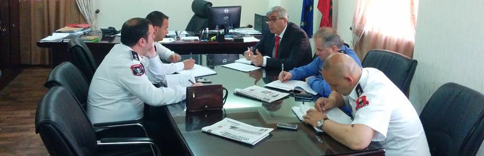 Durrës. Pragsezoni turistik / Prefekti Xhelilaj mbledh krerët e komisariateve
