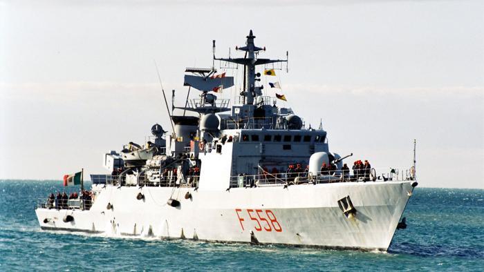 Korveta Sibilla vrasësja e shqiptarëve përfundon në Bangladesh