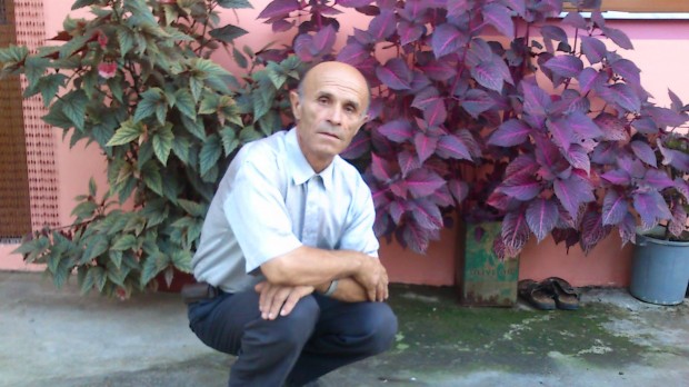 Mësuesi pedofil pranon abuzimin: Pse u the prindërve?