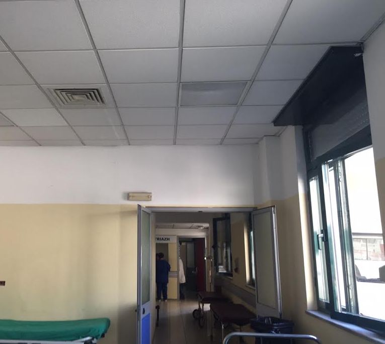 Mjerimi i urgjencës së spitalit të Durrësit (Foto)