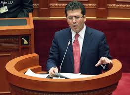 Mediu sherr në parlament për listat e Vorës. Krushk me kandidatin e PD