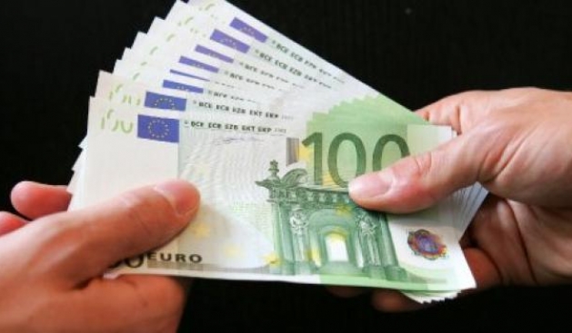 3 mijë € një vend pune në Durrës, arrestohet 52-vjeçari