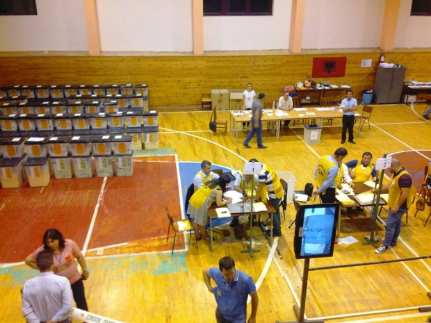 Rezultatet në 54 bashki, të majtët fitore të thellë 40 me 14