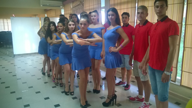 Nisin përgatitjet për spektaklin “Miss &#038; Mrs Turizmi 2015”