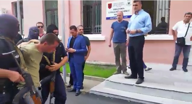 Vrasësi u tradhëtua nga celulari, ja si e rrëfen krimin me gjakftohtësi