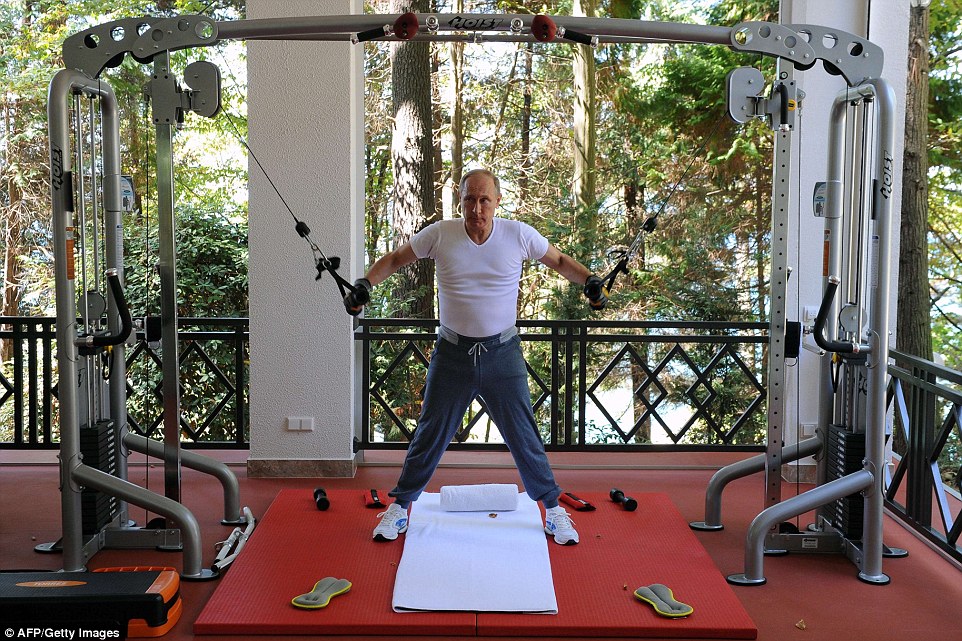 Putin në palestër, ja si e mban trupin në formë 62-vjeçari (Foto)