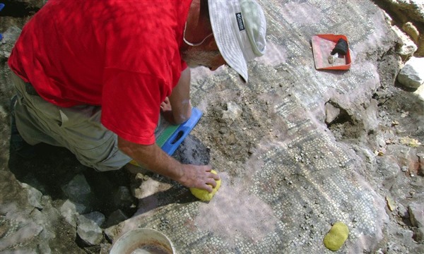 Restaurimi hap për vizitorët mozaikët e fshehur të Butrintit