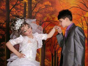Dasma që po i çudit të gjithë, 14-vjeçari martohet me 10-vjeçaren (Foto)